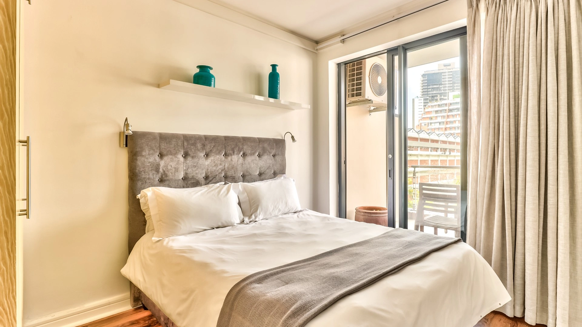 Rockwell View 305